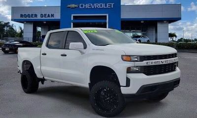 2020 Chevrolet Silverado Custom