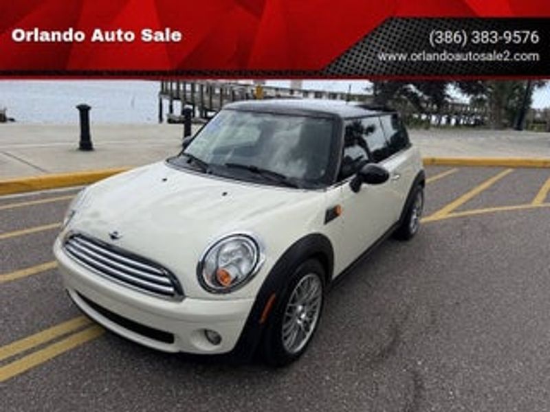 2009 Mini Cooper — a typically priced live listing