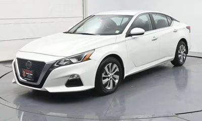2022 Nissan Altima S