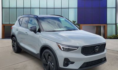2026 Volvo XC40 Ultra Black Edition