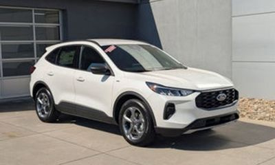 2024 Ford Escape ST Line Select
