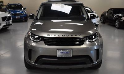 2017 Land Rover Discovery First Edition