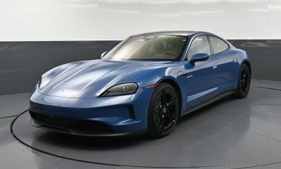 2026 Porsche Taycan