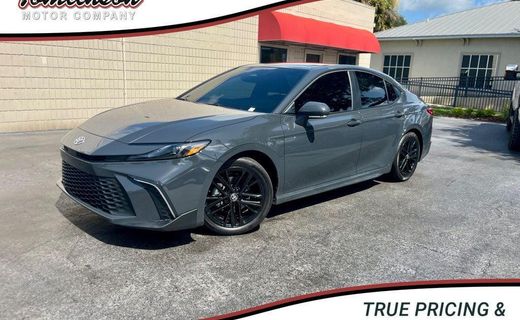2026 Toyota Camry SE