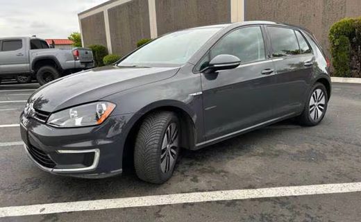 2016 Volkswagen E-Golf SE