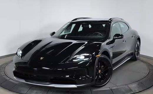 2026 Porsche Taycan 4 Cross Turismo