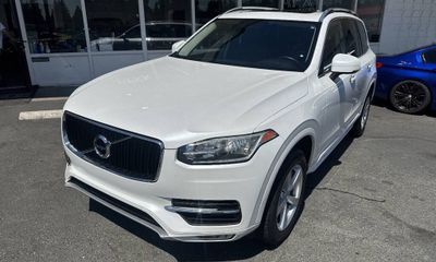 2016 Volvo XC90 SV52 Momentum