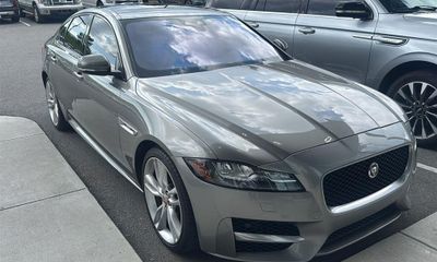 2017 Jaguar XF R Sport