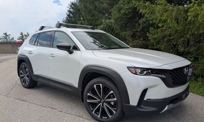 2025 Mazda CX-50 Premium