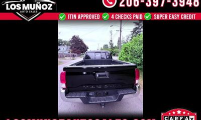 2017 Toyota Tacoma SR5 TRD OFF
