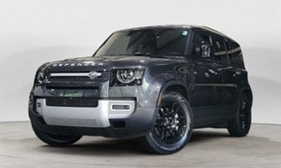 2023 Land Rover Defender 130 SE
