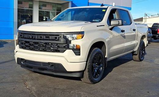 2026 Chevrolet Silverado Custom