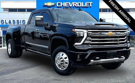 2024 Chevrolet Silverado HD High Country
