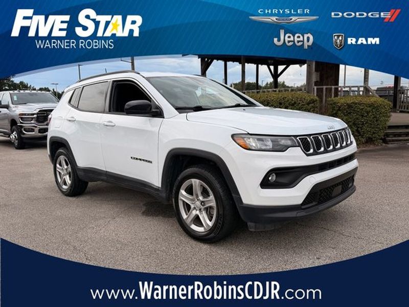 2024 Jeep Compass — a typically priced live listing