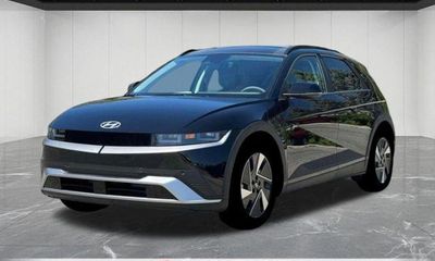 2025 Hyundai Ioniq 5 SEL