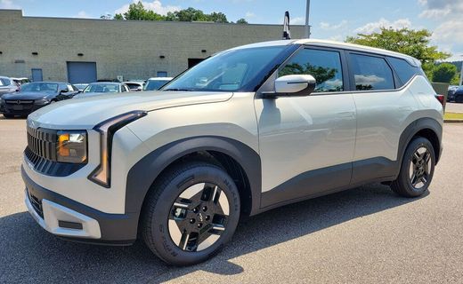 2027 Kia Seltos LX