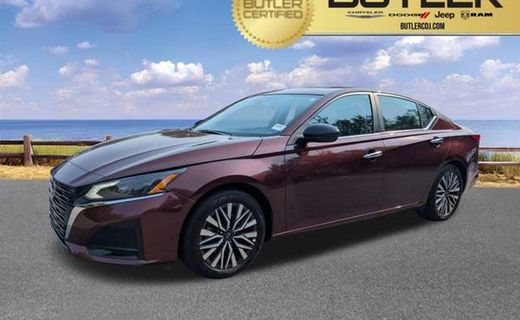 2025 Nissan Altima SV