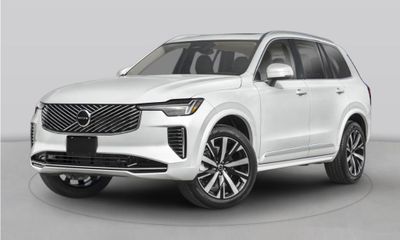 2026 Volvo XC90 Plus Bright