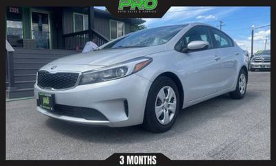 2018 Kia Forte LX Base