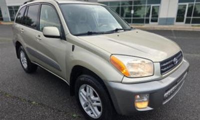 2001 Toyota RAV4 Base