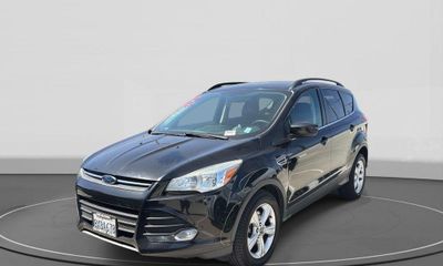 2015 Ford Escape SE