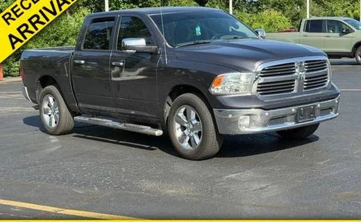 2017 Ram 1500 SLT