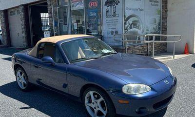 2001 Mazda MX-5 5 Miata Base