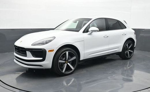 2026 Porsche Macan