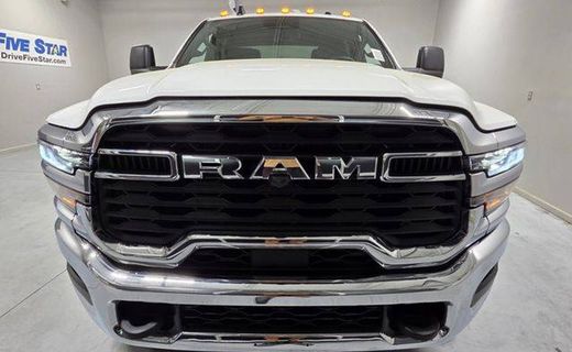 2026 Ram 5500 Tradesman