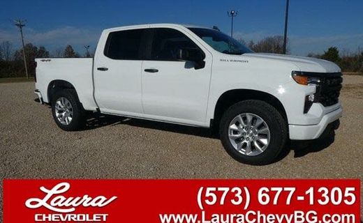 2023 Chevrolet Silverado Custom
