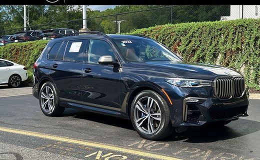 2022 BMW X7 M50I