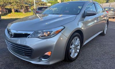2013 Toyota Avalon XLE