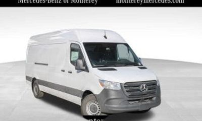 2025 Mercedes-Benz Sprinter 907