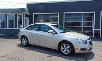 2015 Chevrolet Cruze 1LT