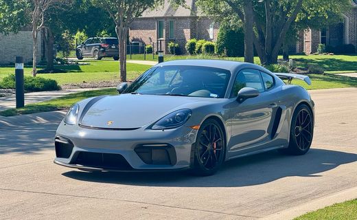 2023 Porsche 718 Cayman GT4