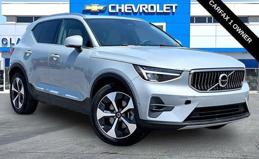 2024 Volvo XC40 Plus Bright