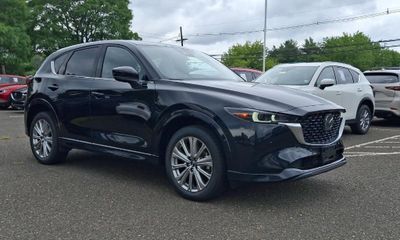 2023 Mazda CX-5 Signature