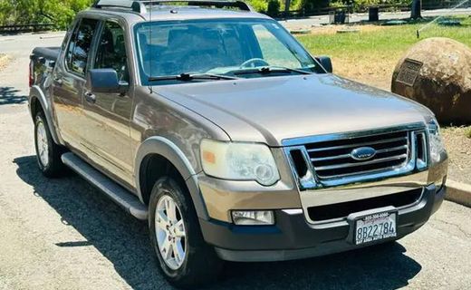 2007 Ford Explorer Sport Trac XLT