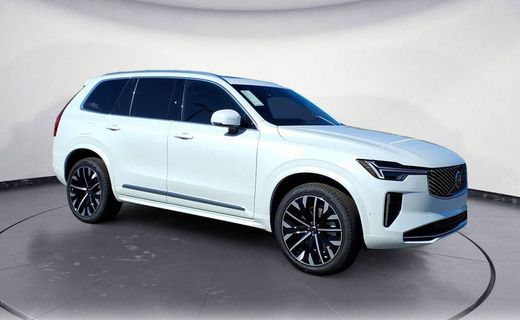 2026 Volvo XC90 Plus Bright