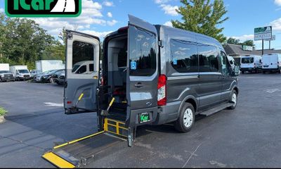 2018 Ford Transit 150 XLT Medium