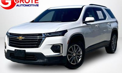 2023 Chevrolet Traverse LT