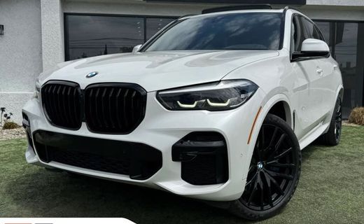 2022 BMW X5 M50I