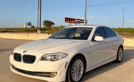 2013 BMW 535i Sedan