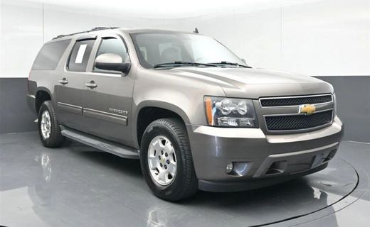2013 Chevrolet Suburban LT