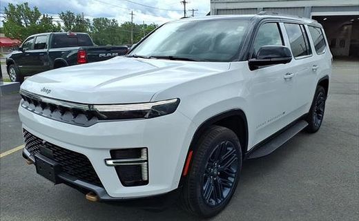 2026 Jeep Grand Wagoneer Base
