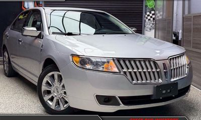 2012 Lincoln MKZ