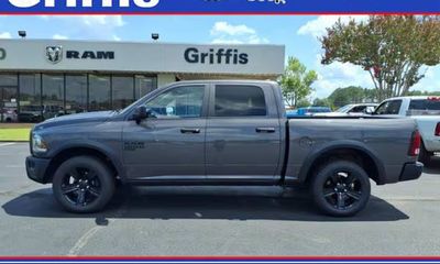 2024 Ram 1500 SLT Warlock