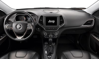 2022 Jeep Cherokee Latitude LUX