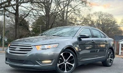 2016 Ford Taurus SEL