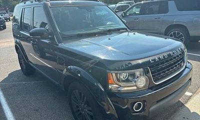 2016 Land Rover LR4 HSE LUX